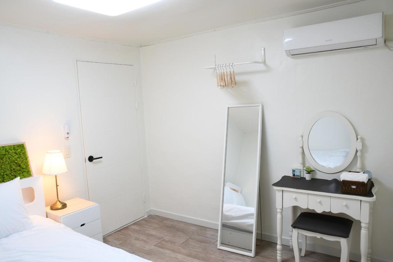 Appartement Aiola Cine Hongdae à Séoul Extérieur photo